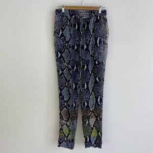 DIANE VON FURSTENBERG Blue Snake Pattern Pant